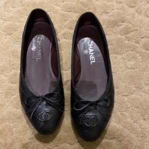 Chanel flat shoes size 371/2